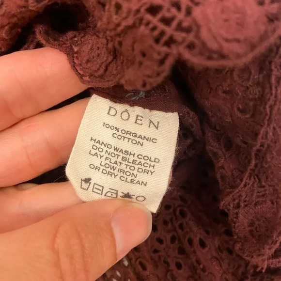 Doen Floryn Lace Trimmed Ruffled Top Antique Walnut Size Medium - Picture 7 of 10